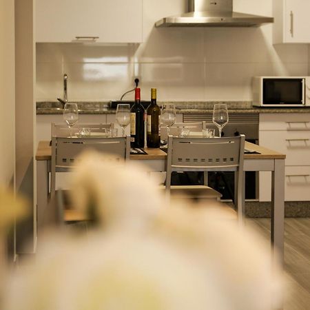 Dpcristal City Apartments Sarria Eksteriør bilde