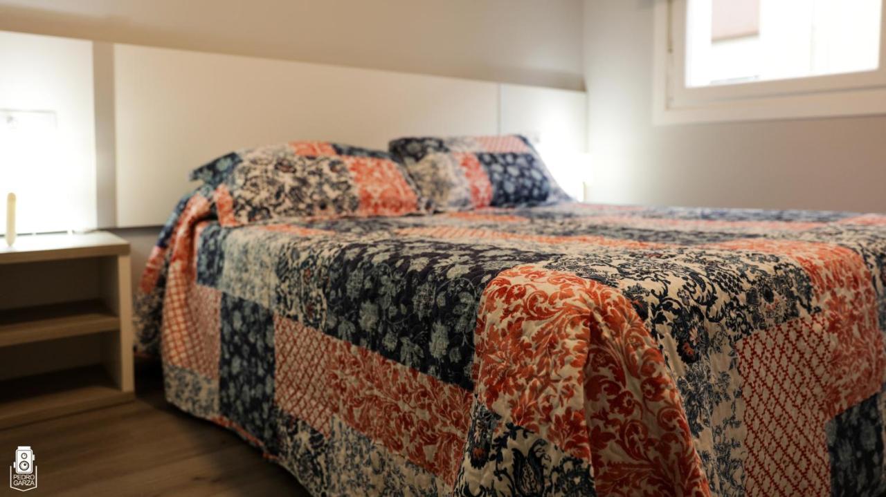 Dpcristal City Apartments Sarria Eksteriør bilde